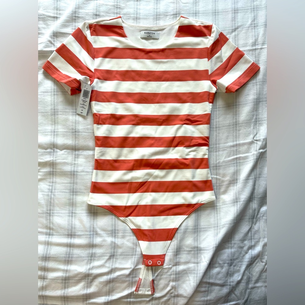 BNWT Babaton by Aritzia Contour Crew Neck Body Suit - Size Small